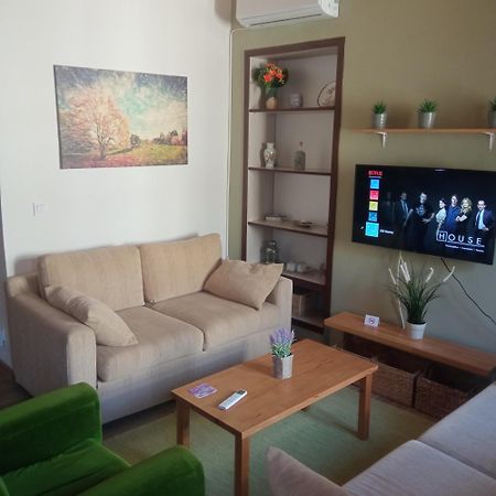 Gs Home Gythio Luaran gambar